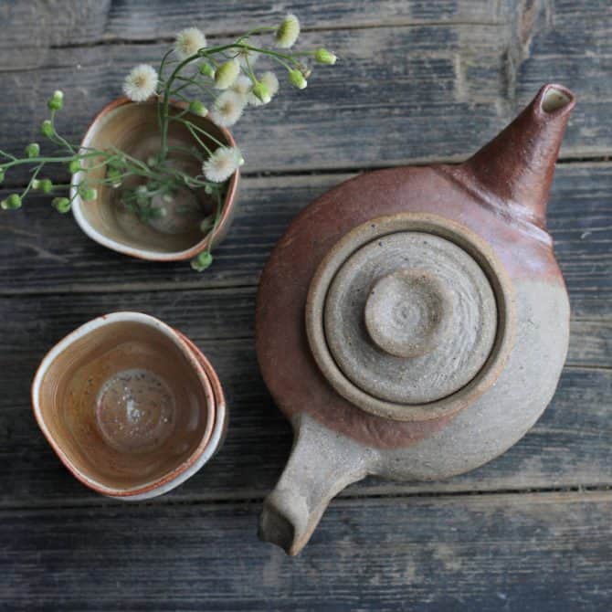 ceramic teapot